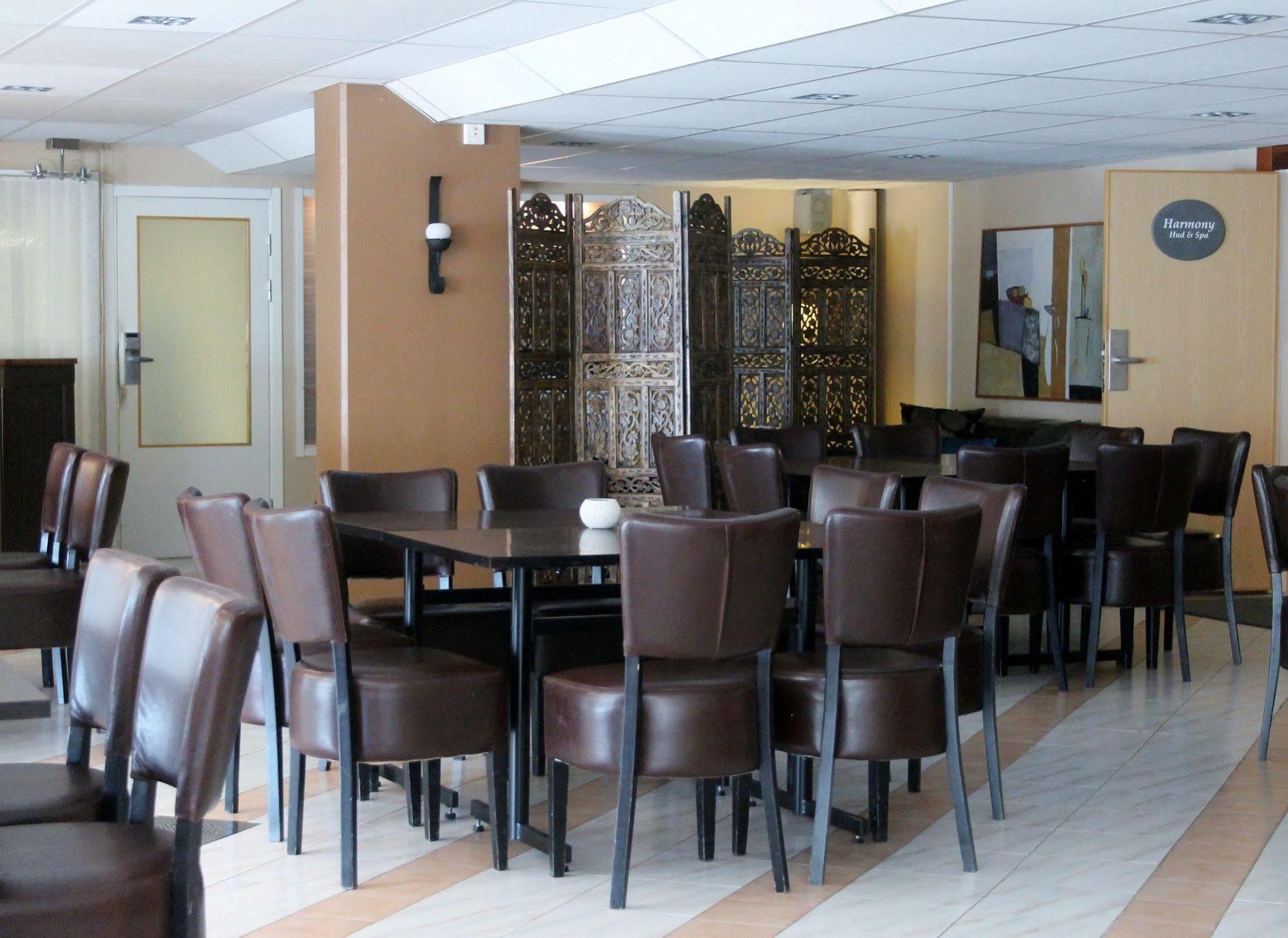 Best Western Hotel Park Astoria Enkoping Ngoại thất bức ảnh